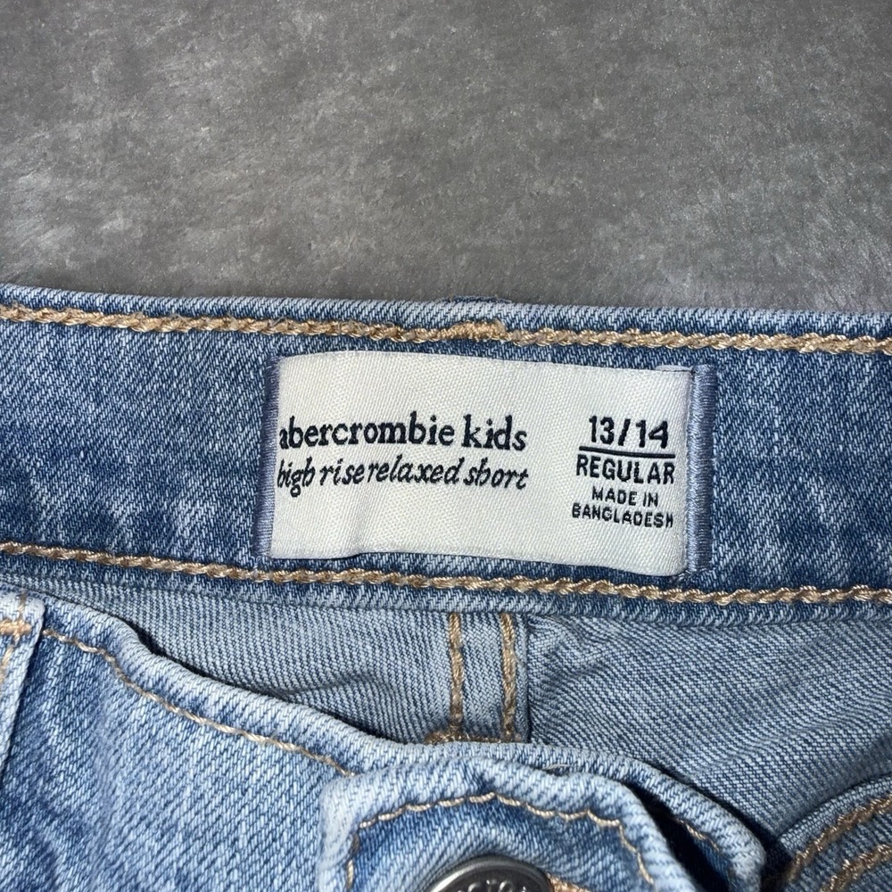 Abercrombie Kids Girls Light Wash Blue Denim Shorts Mid-Rise 13/14 Beachy‎ Coast - Picture 4 of 7